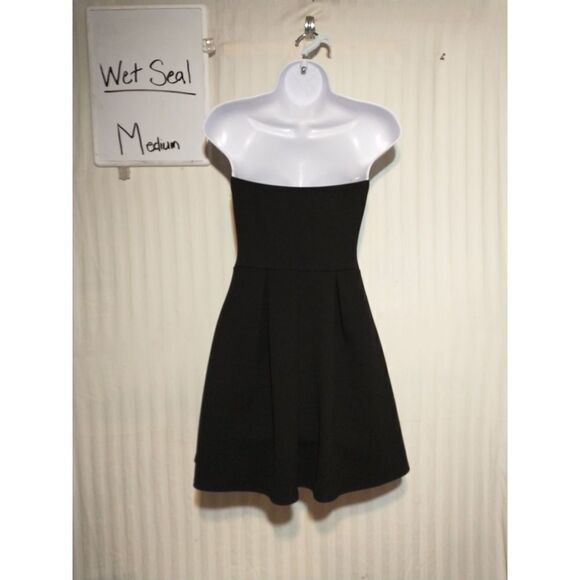 Wet seal strapless black mini dress medi - Picture 2 of 3